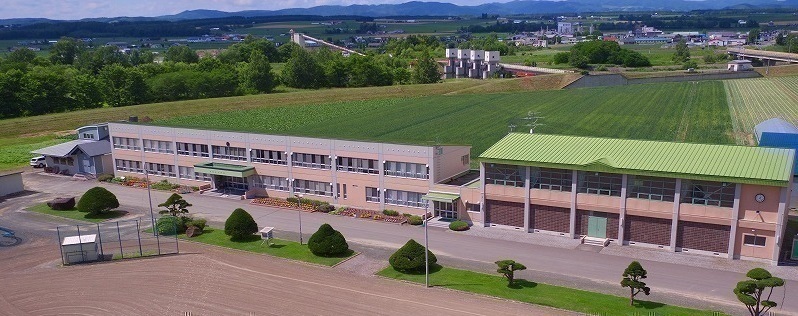 居武士小学校